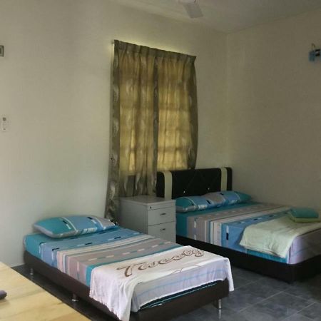 Hotel Trigona Chalet Marang Exterior foto